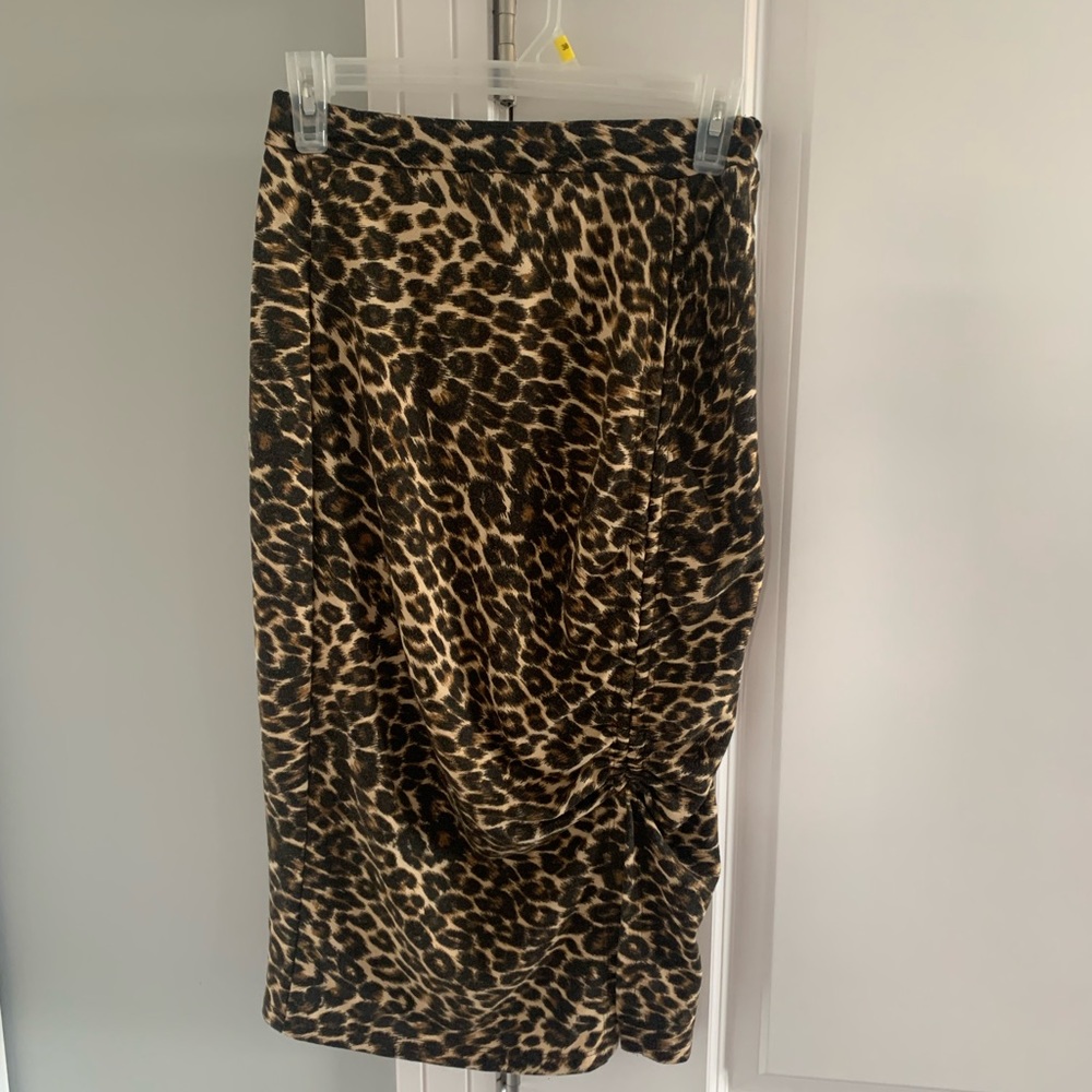Leopard midi skirt